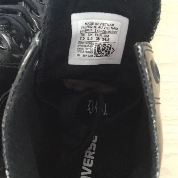 Converse High Top Leather Sneakers NIB - Picture 8 of 8